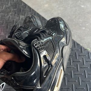 Jordan black labs 4”s